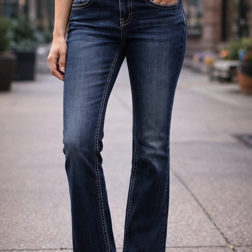 Maurices Bootcut Jeans Womens 7/8 Short Dark‎ Wash Stretch Denim